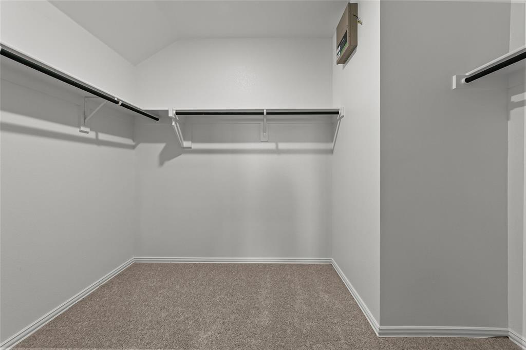 ROLLING RIDGE PHASE 1 - Residential Lease