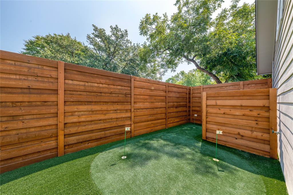 Highland Park 04 Instl - Residential