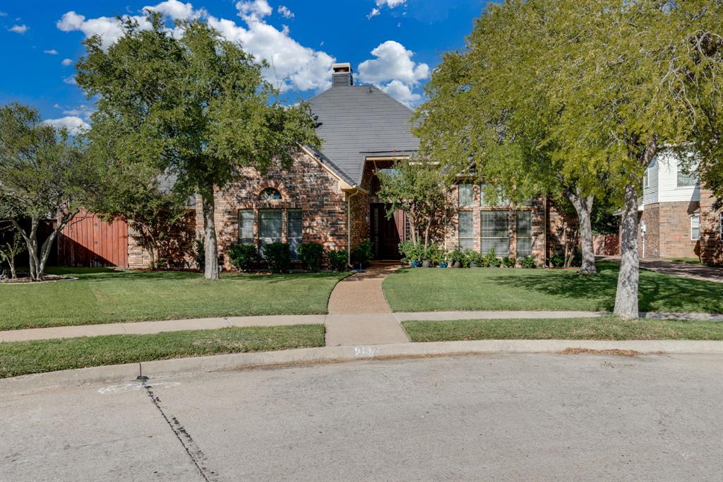 9812 Canyon Crest Circle