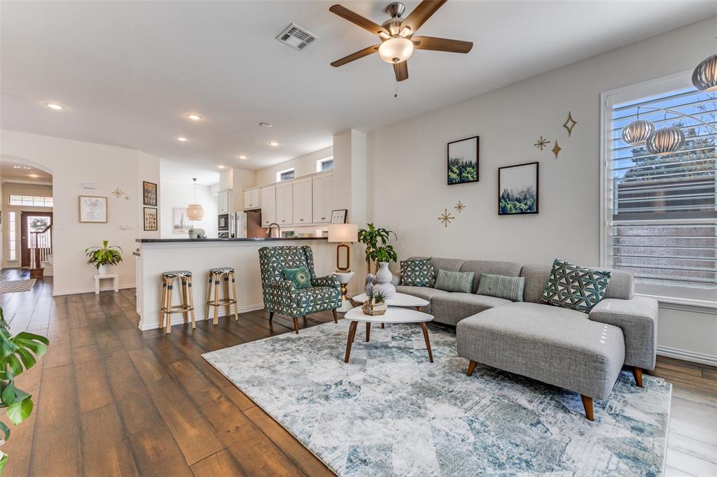 Enclave At Wooded Creek - Residential