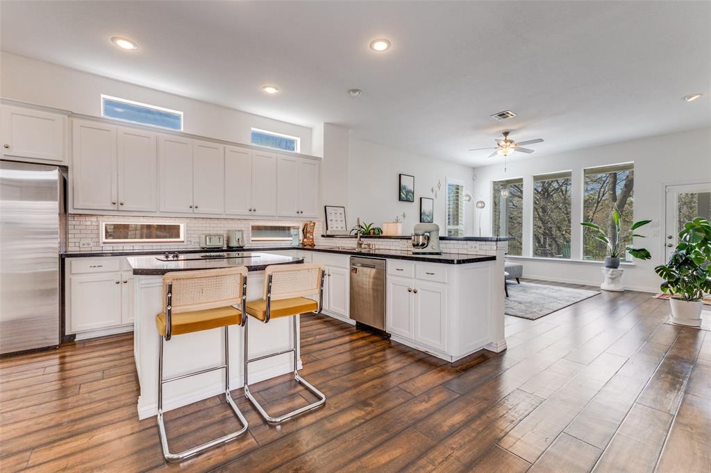 Enclave At Wooded Creek - Residential