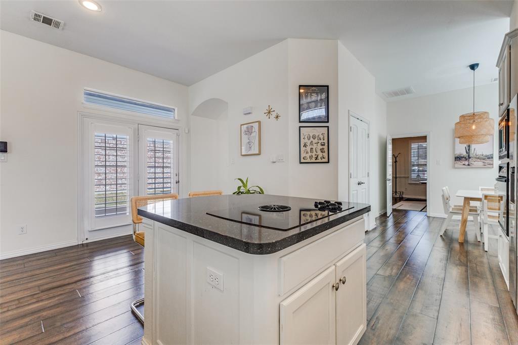 Enclave At Wooded Creek - Residential