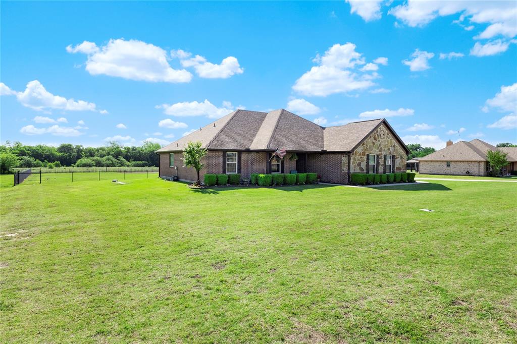 998 Lester Burt Road