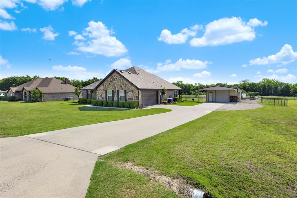 998 Lester Burt Road
