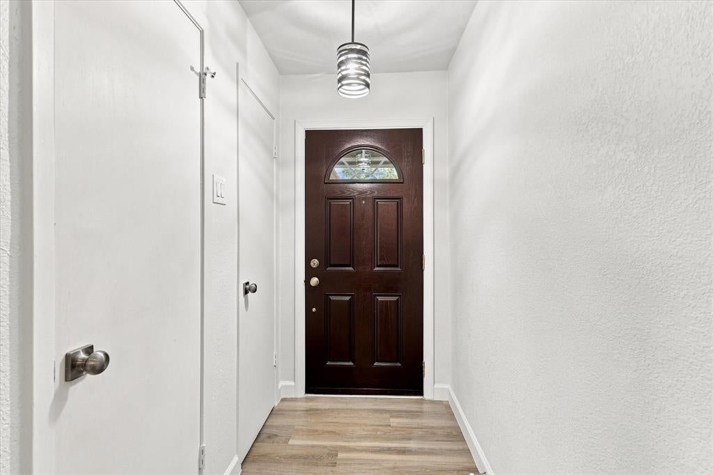 206 Hickory Lane