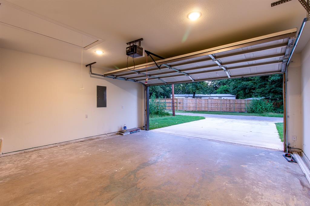 1116 Kingsway