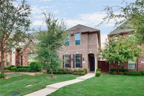 Photo of 2452 Embleton Drive, Lewisville, TX 75067 (MLS # 21199343)