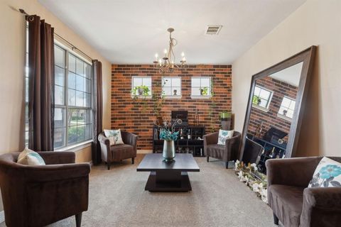 312 Parakeet Drive Little Elm TX 75068