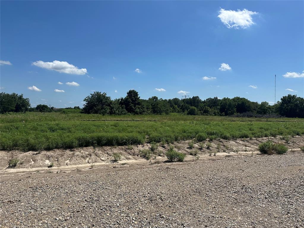 Lot 3 County Road 1110