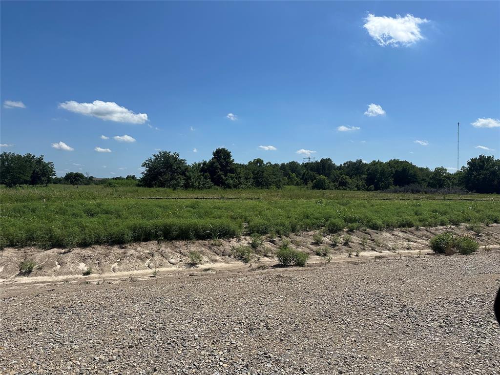 Lot 3 County Road 1110