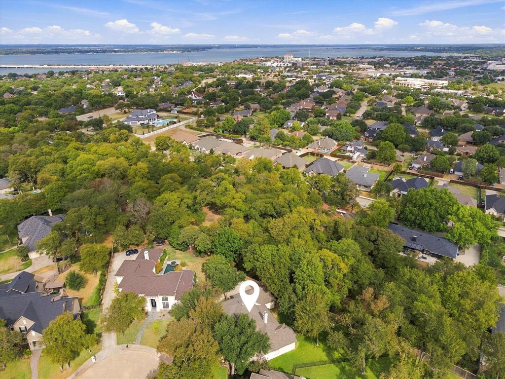 4660 Greenbriar Court
