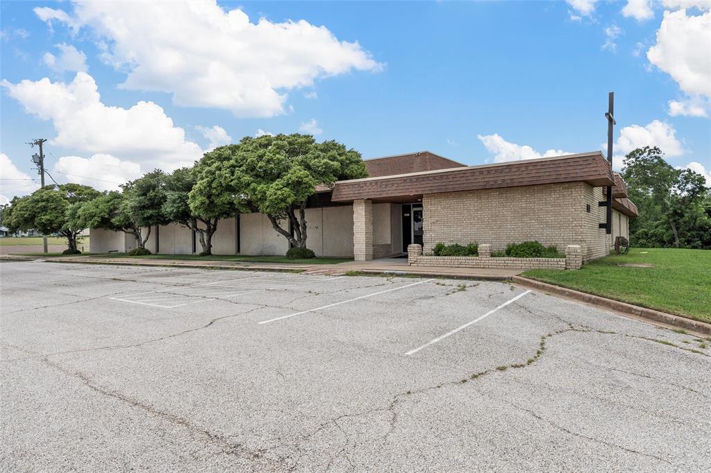 2801 Robinson Drive