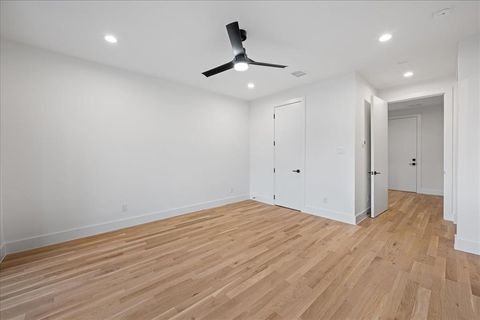 Tiny photo for 4519 Weldon Street, Dallas, TX 75204 (MLS # 21087250)