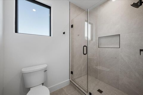 Tiny photo for 4519 Weldon Street, Dallas, TX 75204 (MLS # 21087250)