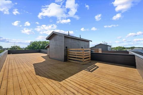 Tiny photo for 4519 Weldon Street, Dallas, TX 75204 (MLS # 21087250)