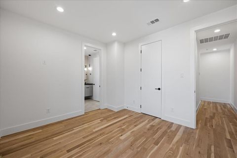 Tiny photo for 4519 Weldon Street, Dallas, TX 75204 (MLS # 21087250)