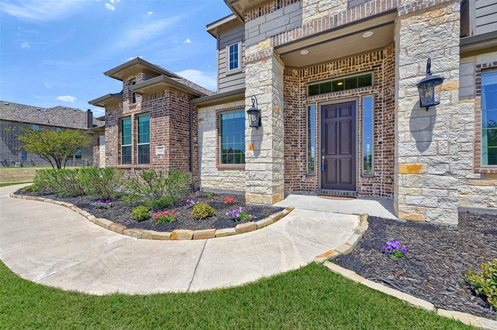 221 Ohanlon Drive