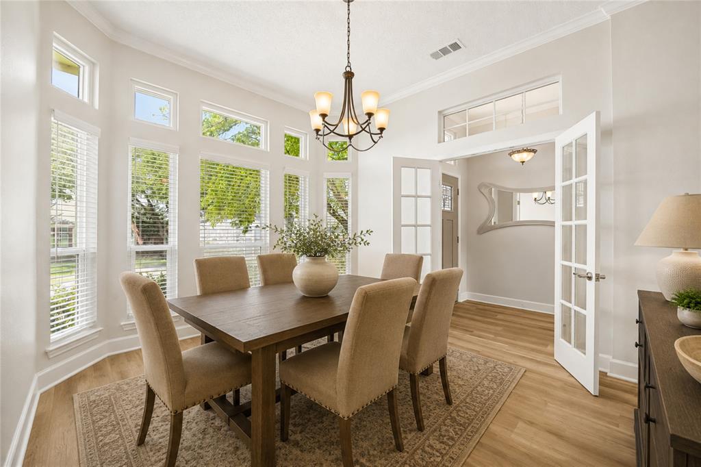 1510 Palisades Drive