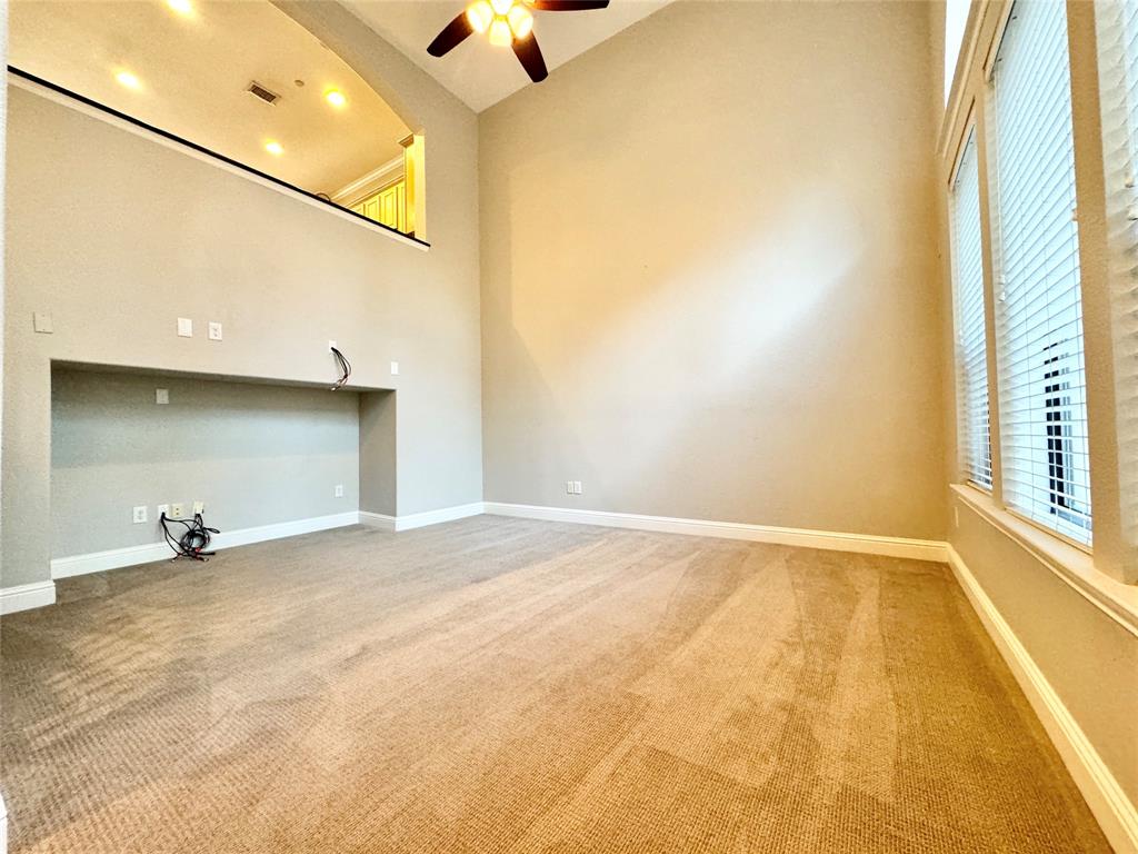 Town Homes At Legacy Town Cent - Residential
