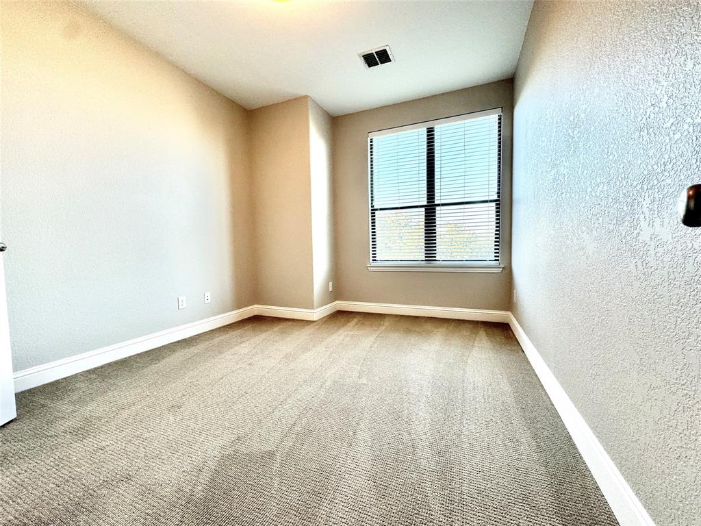 Town Homes At Legacy Town Cent - Residential