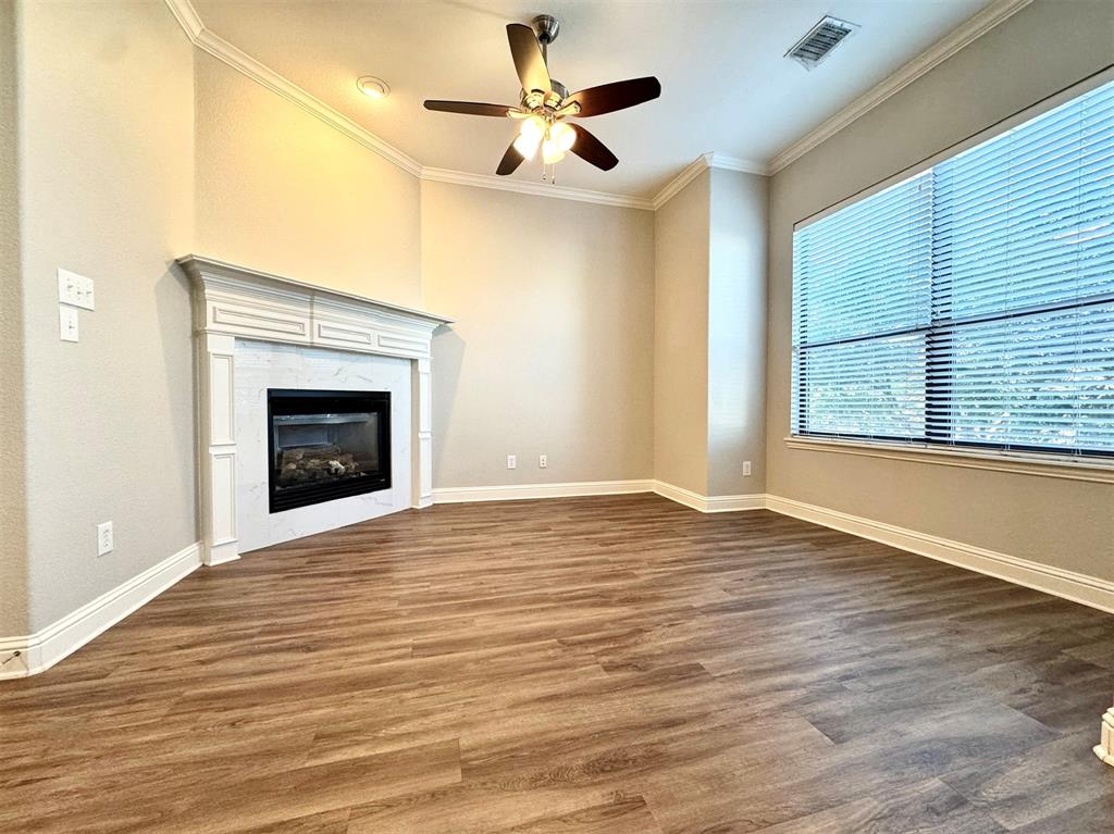 Town Homes At Legacy Town Cent - Residential