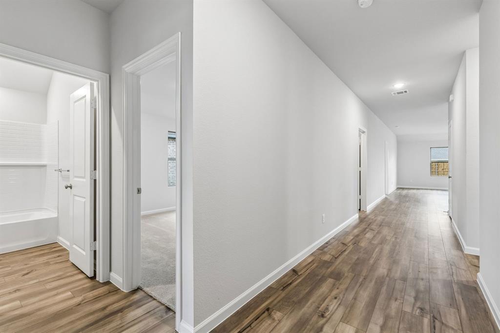 1112 Angus Lane