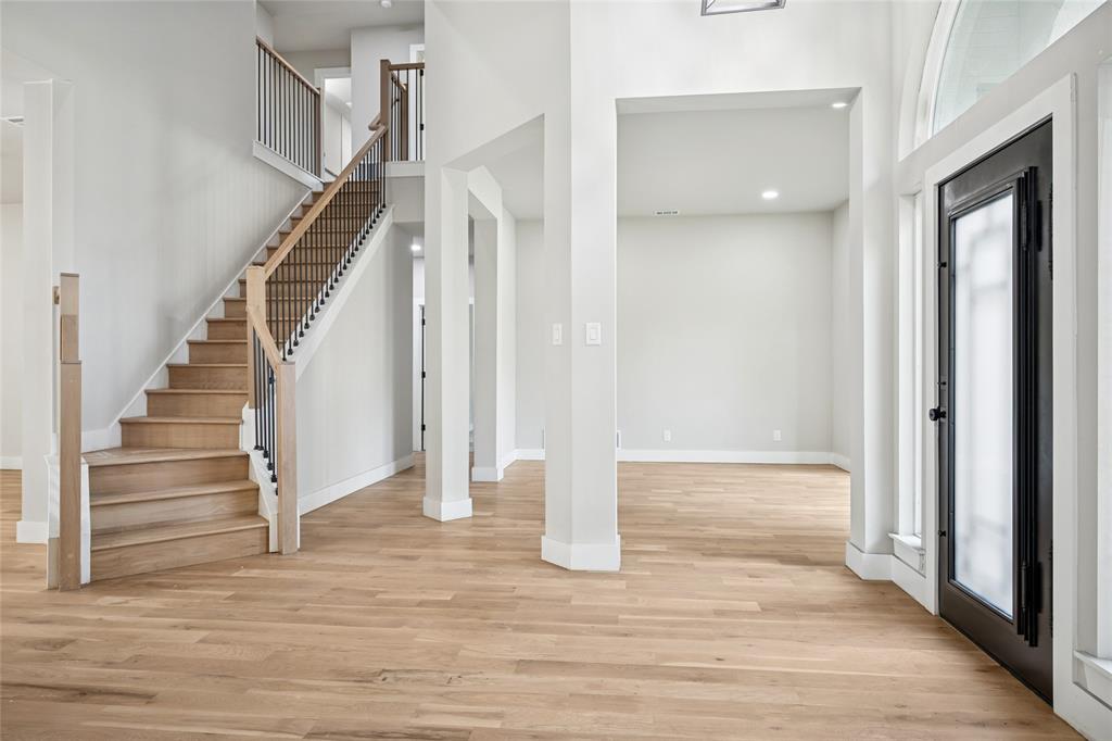 1312 Burlington Drive