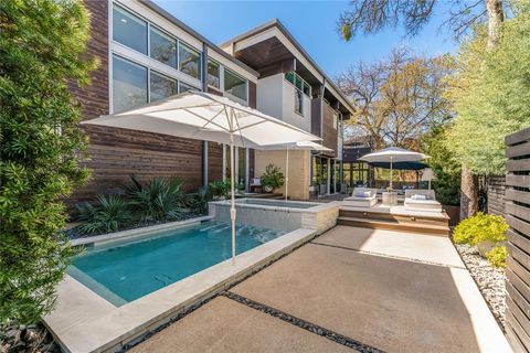 830 Kessler Woods Trail Dallas TX 75208