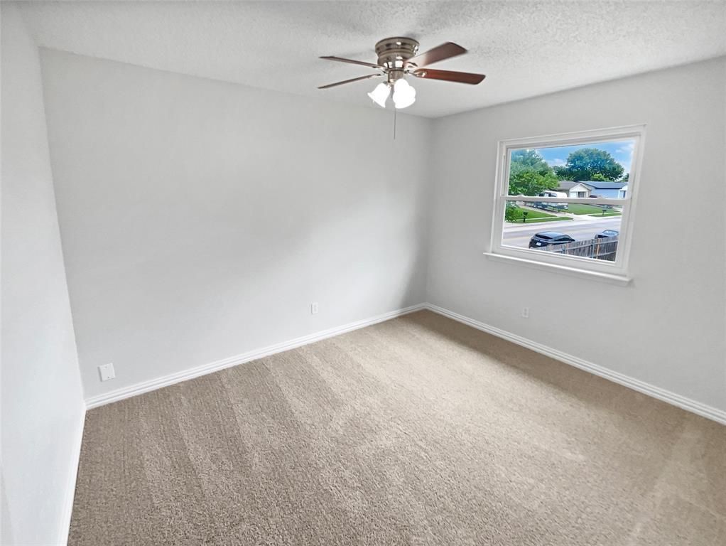 7620 Clover Lane