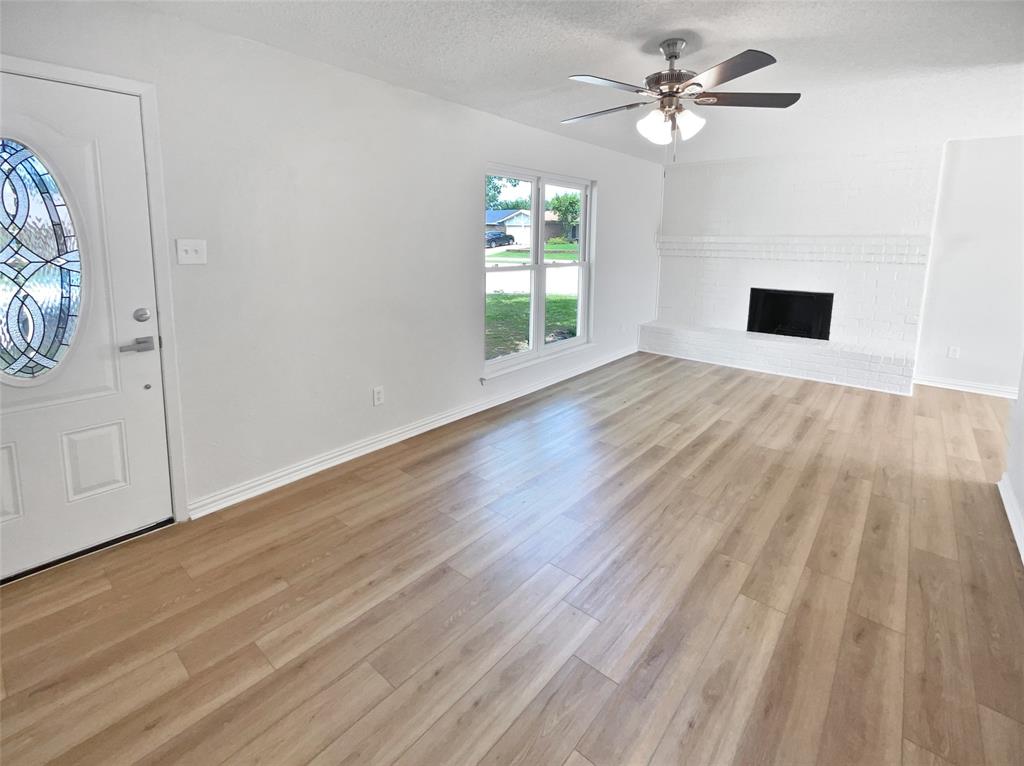 7620 Clover Lane