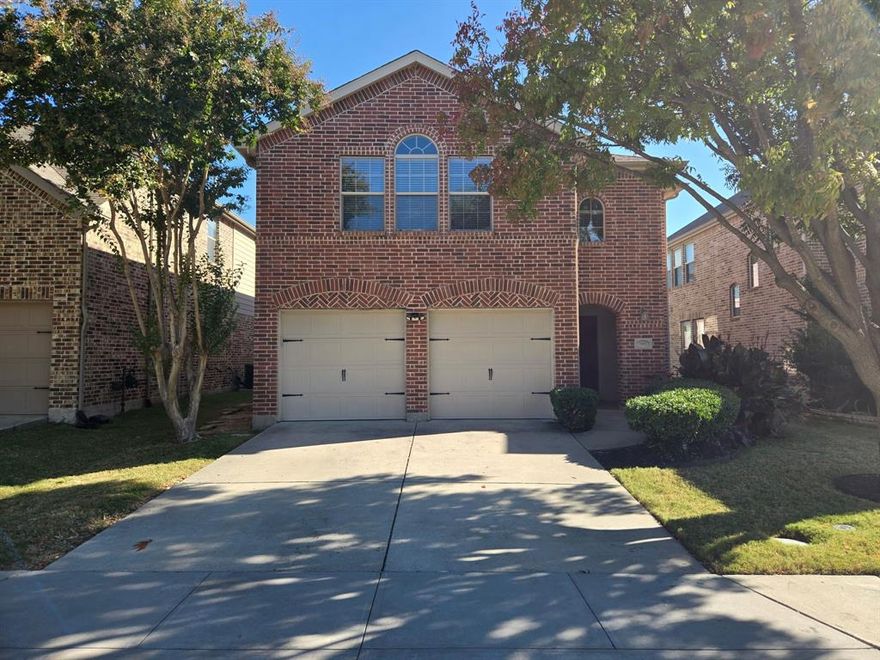 Beautiful, west facing home offers scenic greenbelt views and features gorgeous engineered wood floors throughout the main living areas and the primary bedroom. The neighborhood elementary school is within walking distance, and the community pool is conveniently located at the end of the street. Inside, you’ll find a private study and a spacious game room. The kitchen is open to the family room and boasts granite countertops, a gas range, and plenty of natural light with views of the backyard and green space. The primary suite includes dual sinks, a separate shower, a relaxing garden tub, and a walk-in closet. Secondary bedrooms are oversized with spacious walk-in closets, offering plenty of room for comfort and storage.
Enjoy outdoor living on the covered patio overlooking the greenbelt, with an iron fence and full sprinkler system for easy maintenance. Previous long-term tenants loved calling this home their own and experienced great success while living here—now it’s ready for its next chapter!