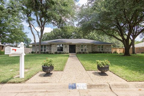 4701 Woodview Street Arlington TX 76013