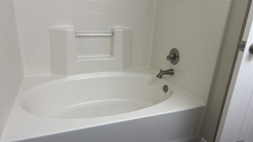 Austin Heights Ph 03 - Residential Lease