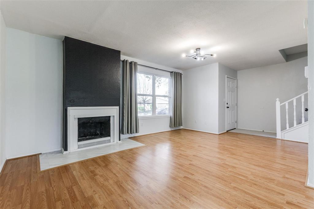 323 Towne House Lane