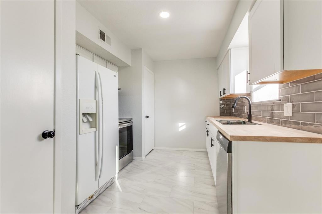 323 Towne House Lane