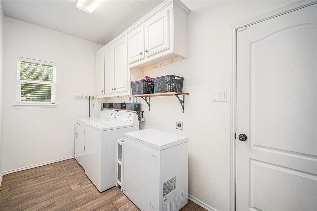 Fossil Park Estates - Residential