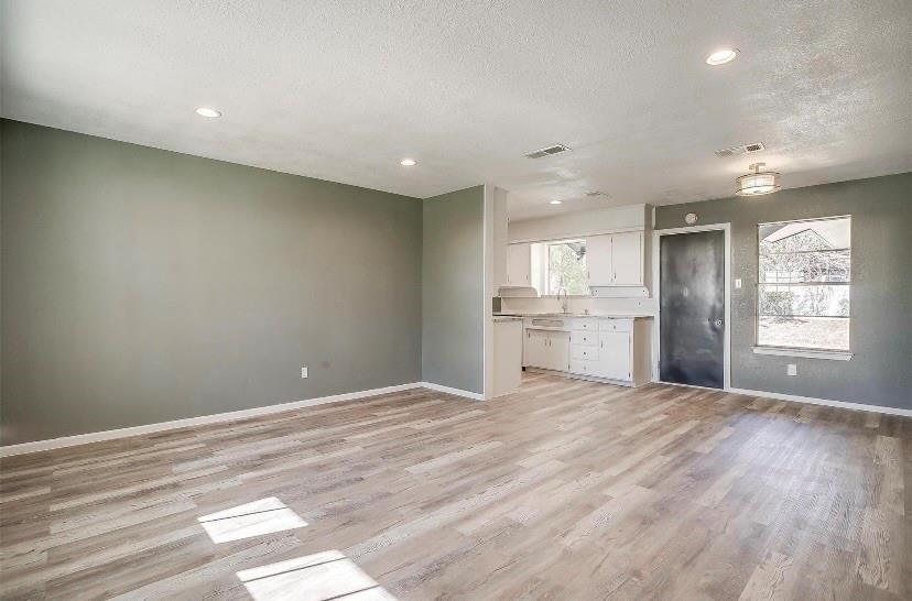 3501 NE 10th Street