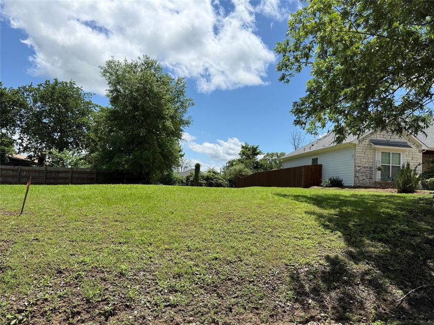 Investor Opportunity – Two Lots Sold Together!
Discover the potential in these two neighboring properties on East 6th Street in Bonham.

820 E 6th Street – A spacious corner lot offering great visibility and access.
816 E 6th Street – An interior lot ready for your vision and future build.

Located just minutes from charming downtown Bonham, these adjoining parcels present an ideal opportunity for builders, investors, or anyone looking to develop multiple homes or expand their footprint in a growing area.
Additional properties also for sale:
501 Katy Blvd – Distressed shop on a corner lot
503 Katy Blvd – Residential structure in need of repair
820 E 6th St – Spacious corner lot on the same street
All properties are being sold as-is—purchase individually or as a package for even greater potential.