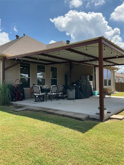 A home in Benbrook