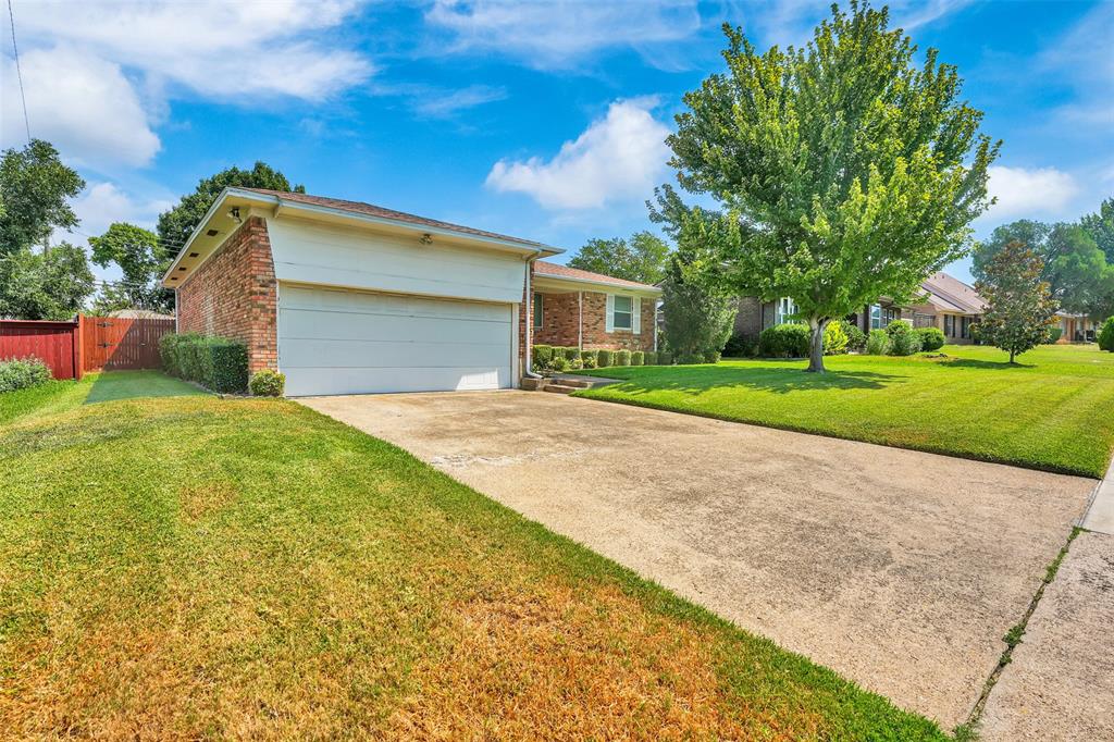 2223 Tosca Lane