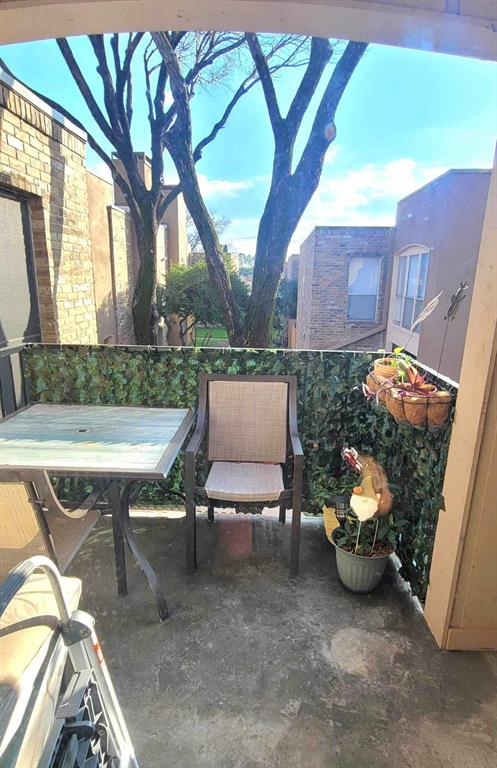 Woodhaven Condo - Residential