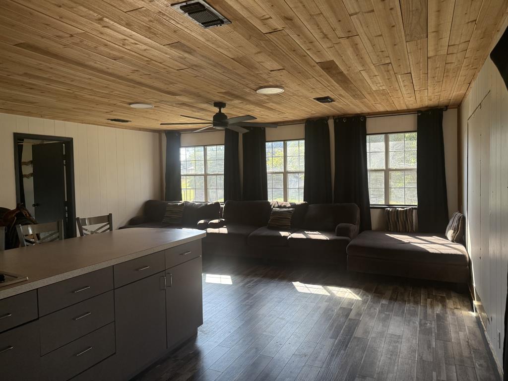 Horseshoe Bend - Residential