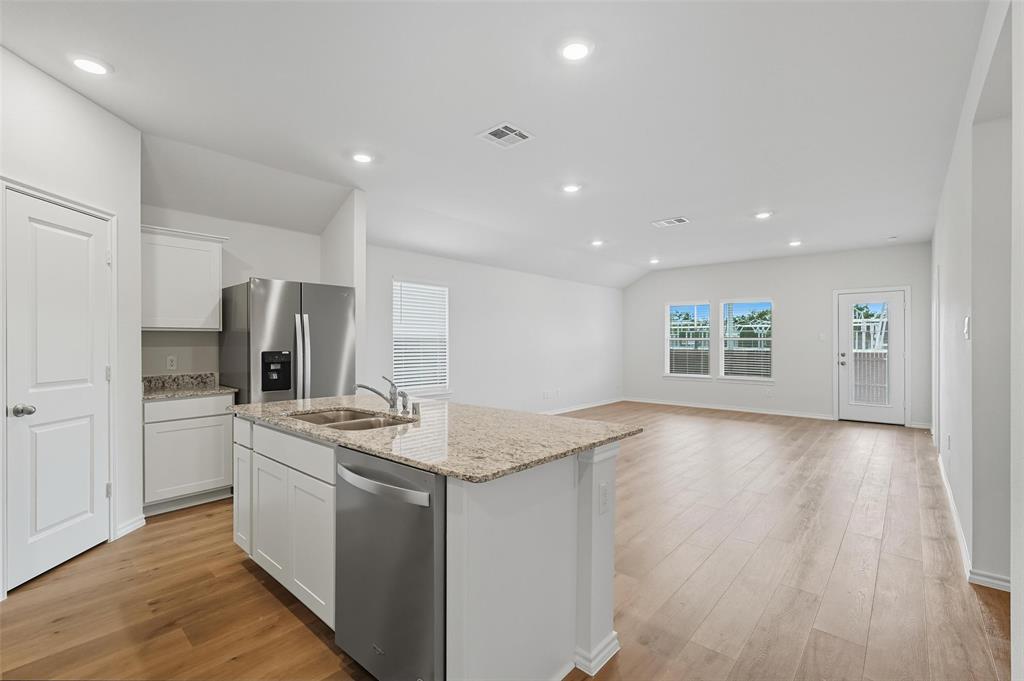 Creekwood - Residential Lease