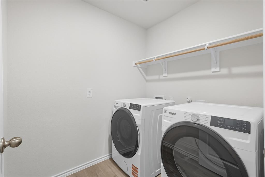 Creekwood - Residential Lease