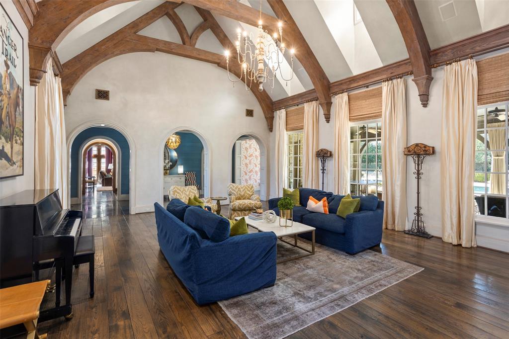 Edwards Ranch Riverhills Add - Residential