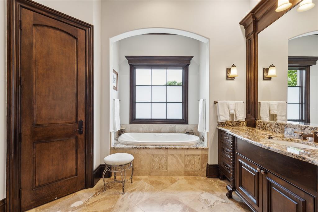 Frenchtown Manor - Residential