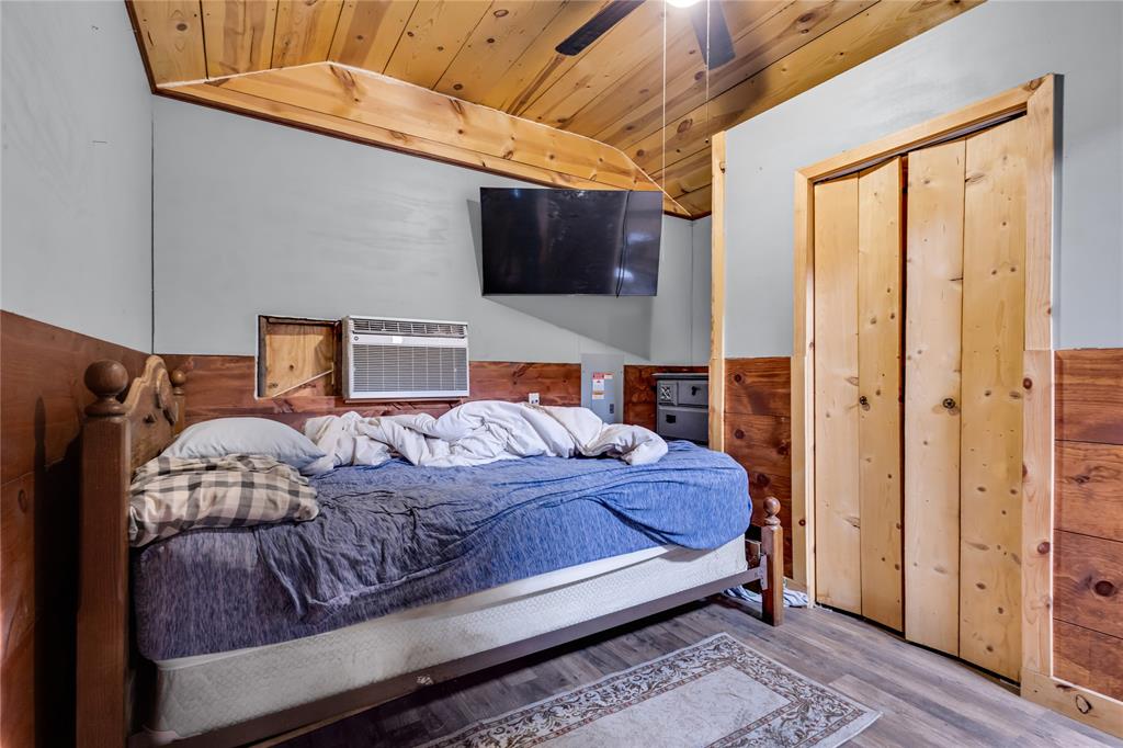 Clear Lakes, Zone 2 - Residential