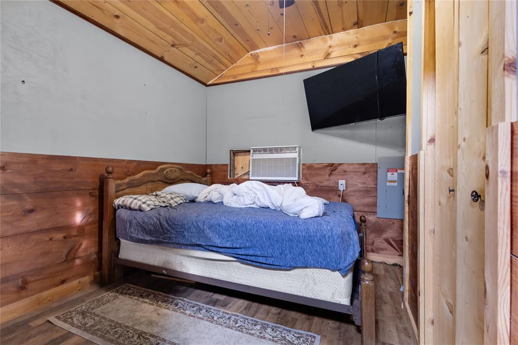 Clear Lakes, Zone 2 - Residential