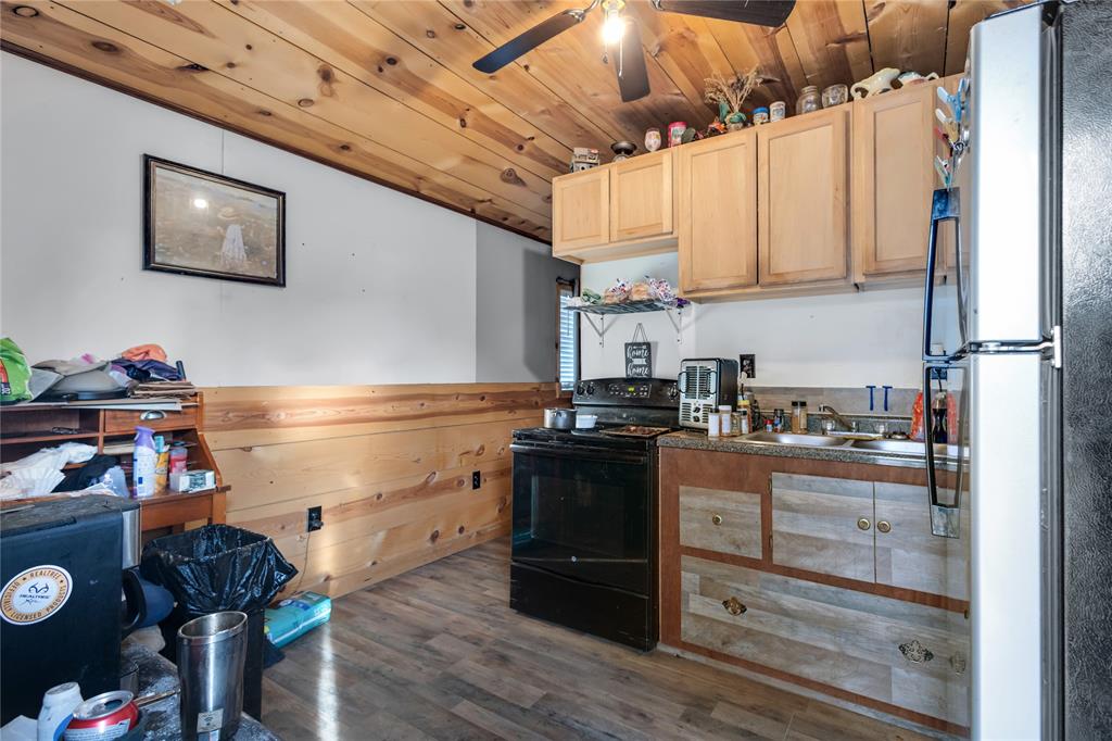 Clear Lakes, Zone 2 - Residential