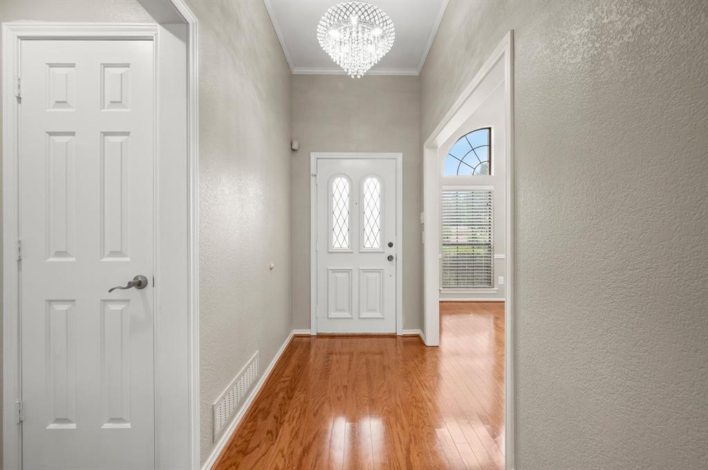 1802 Campbell Trail